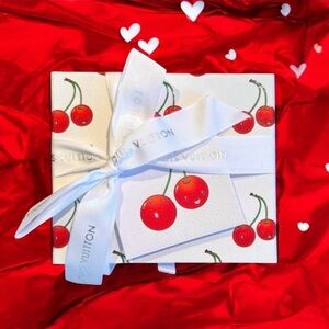 🆕🍒LVxT Murakami 20th Anniv. Cherry Motif Gift Box SET+Commemorative Stickers SET